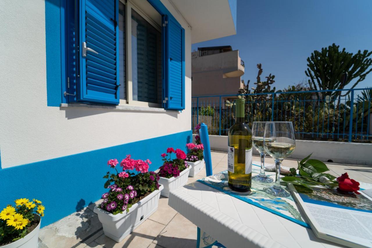 Blue Sicily Apartment Roccalumera Luaran gambar